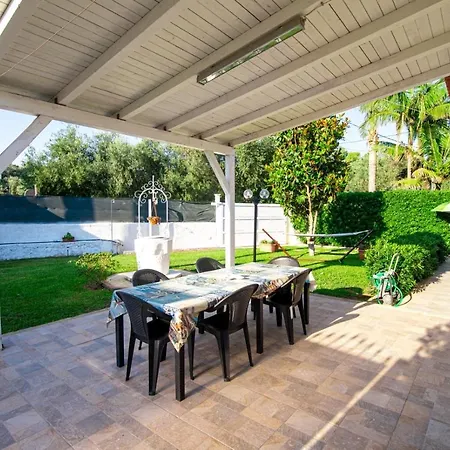 Paradise A 100mt Dal Mare Di Gallina Villa *