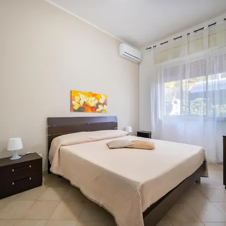 Paradise A 100mt Dal Mare Di Gallina Villa *